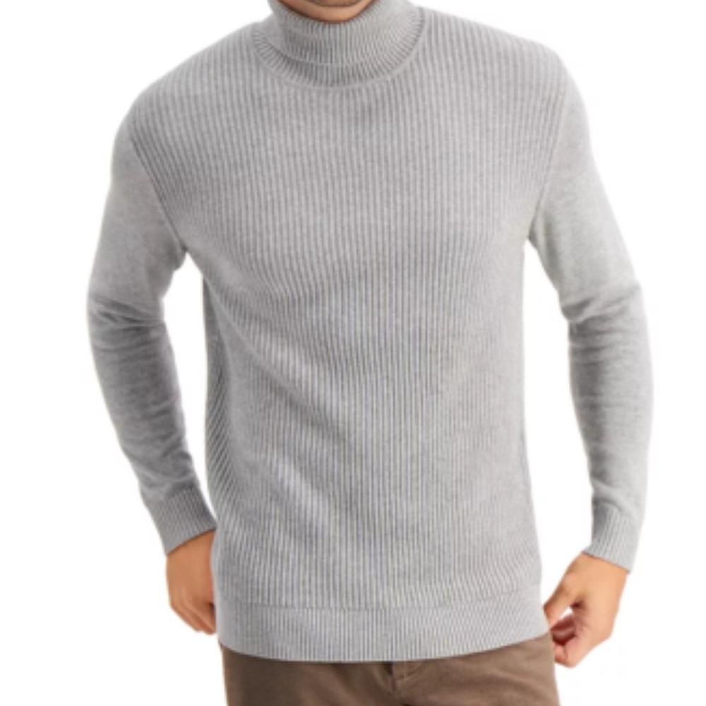 Club Room Light Gray Turtleneck Sweater